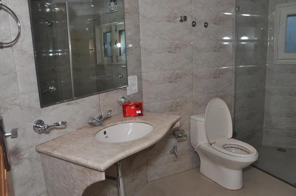 Oyo Rooms Sankat Mochan シムラー